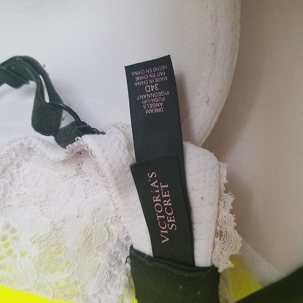 Yitty Holder - image 2